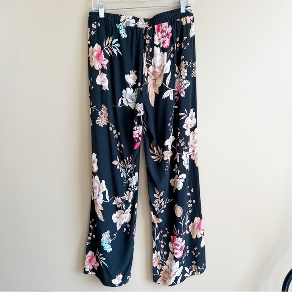 JOHNNY WAS Peralta Floral Printed Easy Pants Size Medium MSRP $275 - Picture 6 of 11